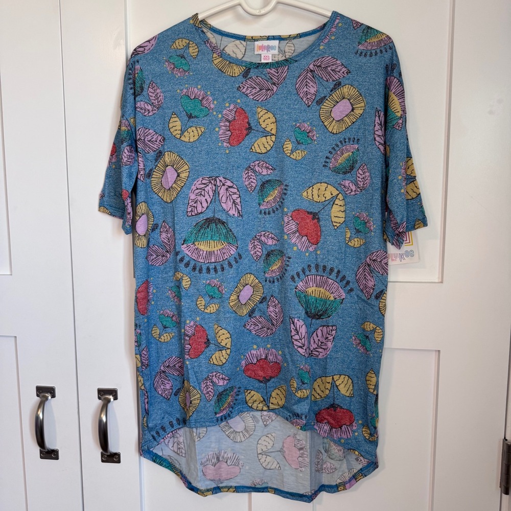 NWT LuLaRoe Irma Oversized Tee Women's Size‎ XXS Heathered Blue w/ Floral Print